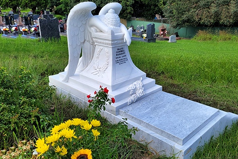 marble angel headstone